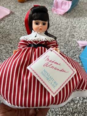 Vintage Little Women Collection Jo #413 8-Inch Doll with Original Box